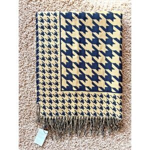 Giti Black/Camel Tan Houndstooth Fringe Scarf Wrap Accessory One Size NEW NWT